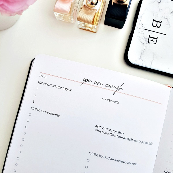 Make It Happen Daily Planner