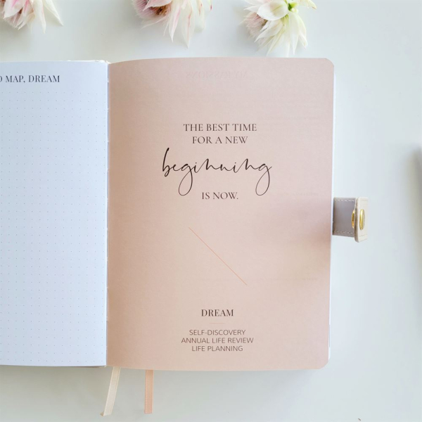 LH Agenda Phenomenal Woman Planner