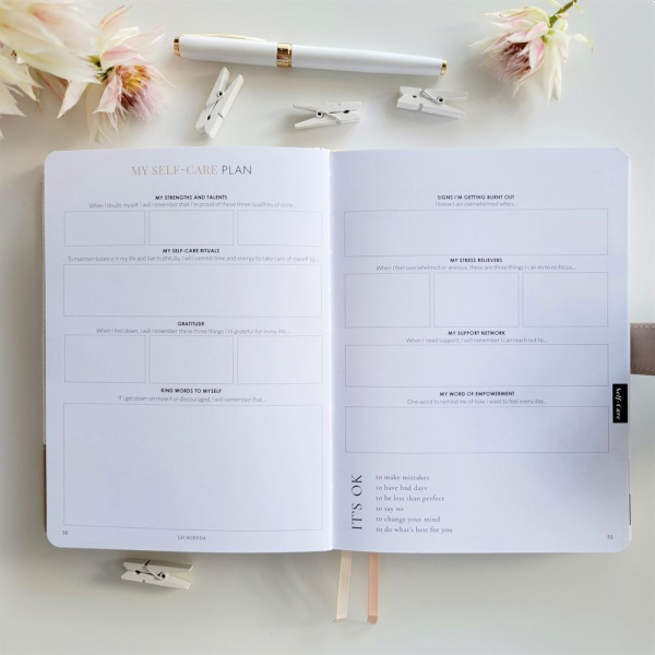 LH Agenda Phenomenal Woman Planner