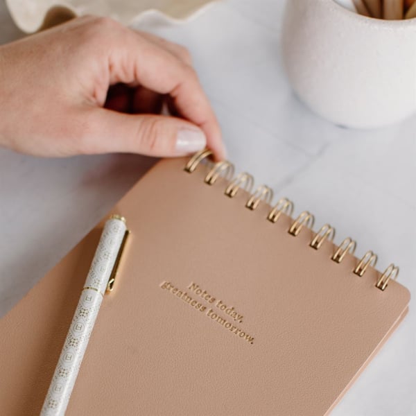 LH Agenda Dot-Lined Notepad