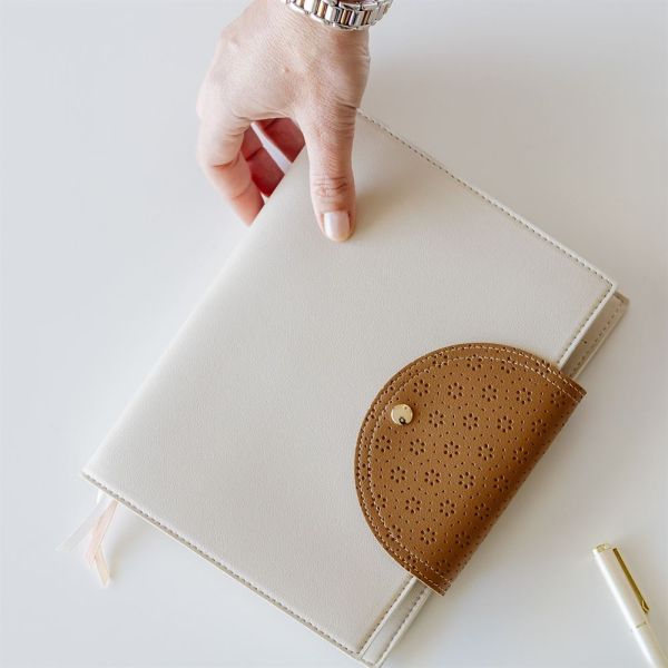 LH Agenda Compendium Folio