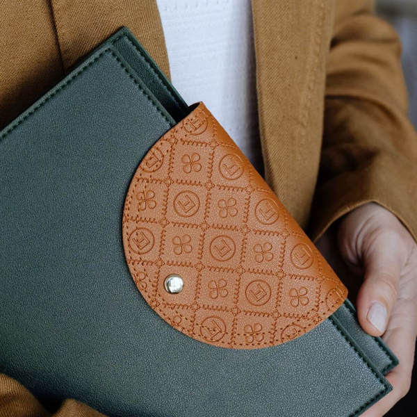 LH Agenda Compendium Folio