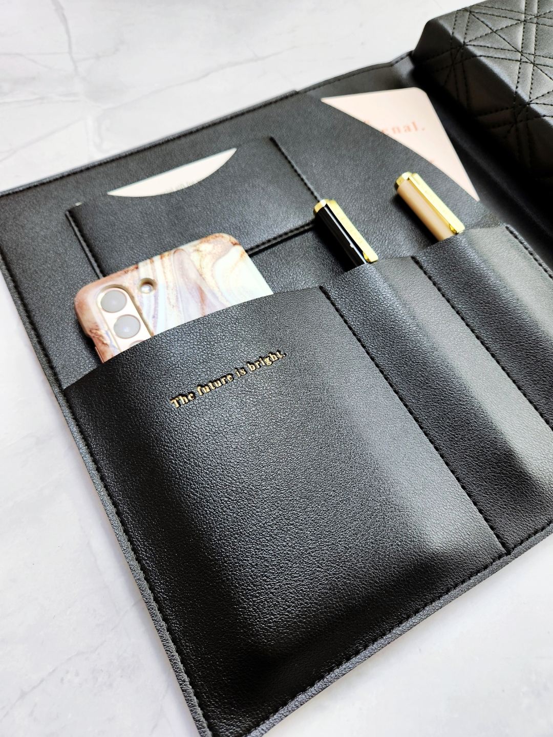 Compendium - Large - Black - LH Monogram
