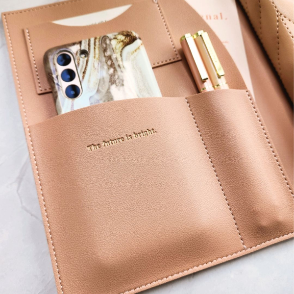Compendium- Medium - Blush - Floral