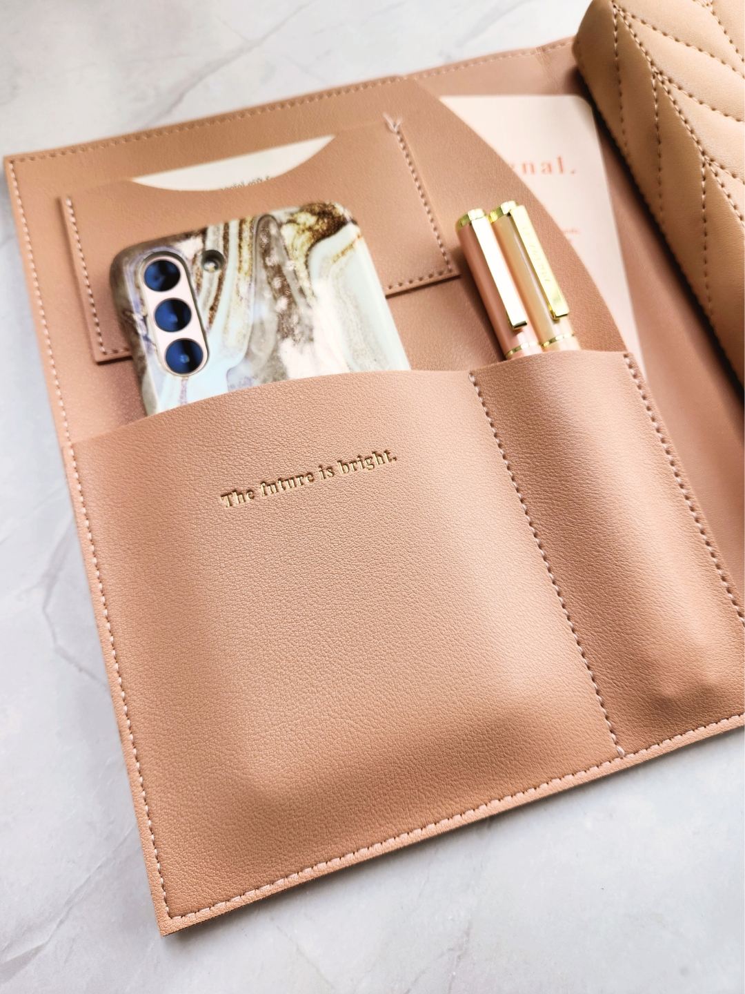 Compendium- Medium - Blush - Floral