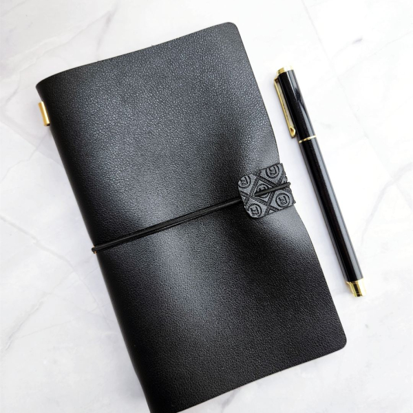 LH Agenda Explorer Refillable Notebook Set - Black