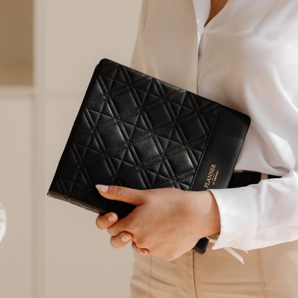LH Planner - Weekly Large - Black - New Diamond Quilted