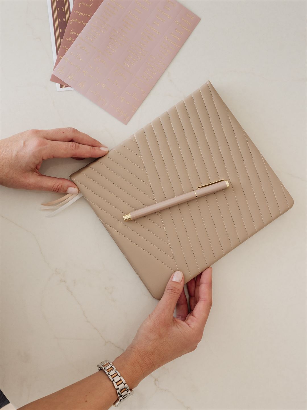 LH Planner - Weekly Large - Mocha - Chevron Quilted