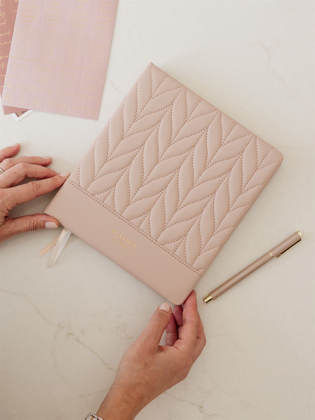 LH Planner - Weekly Large - Peony - Floral Quilted