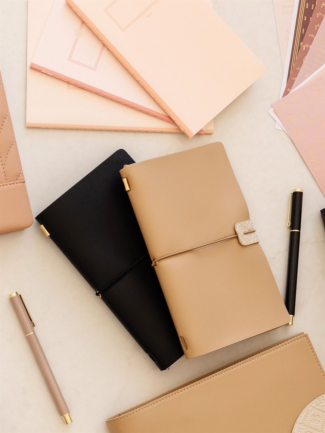 LH Agenda Explorer Refillable Notebook Set